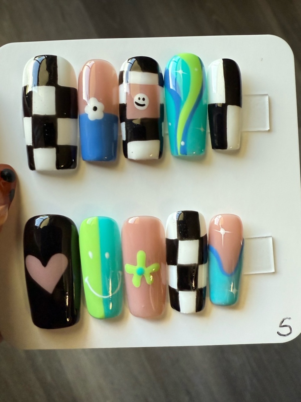Colorful Checkered & Swirl Press-On Nail Set - Black, White, Blue, Green, Pink